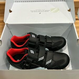 Peloton brand biking shoes size 42.
